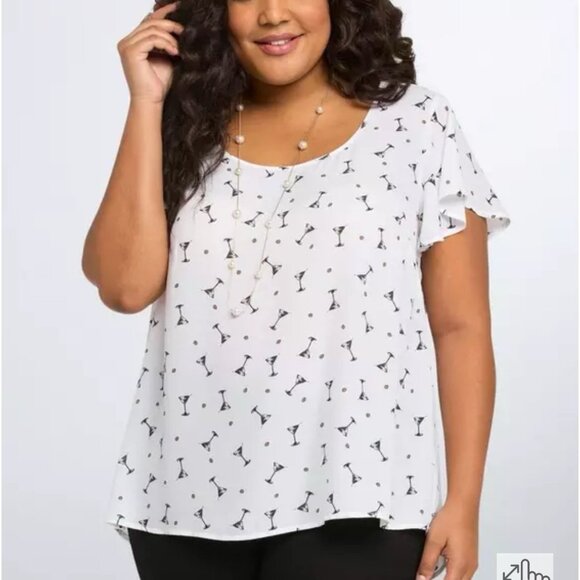 Torrid Tops - Torrid Size 6 Martini Print Flutter Sleeve Blouse